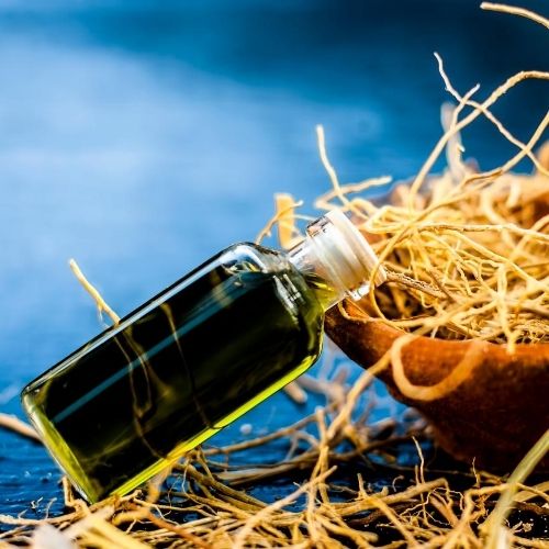 vintage and vetiver masculine fragrance oil for wax melt and candlemaking and cosmetics